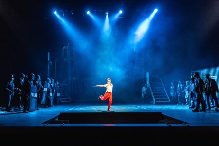 Fotka z představení Billy Elliot